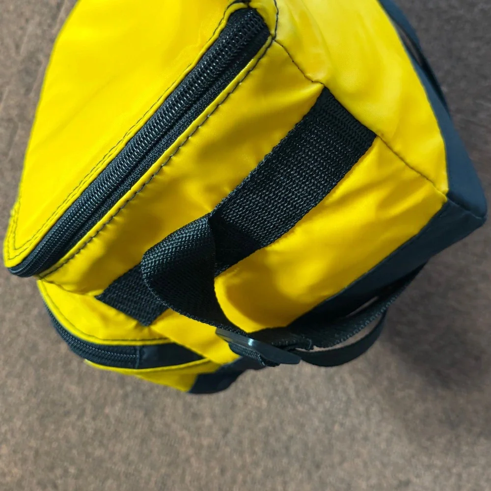 A+ Arctic Zone Insulated Lunch Bag Yellow Black Dual Compartment Shoulder Strap